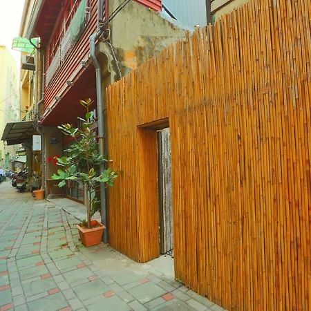 台南赤崁月樓tainan Moon House Inn Exteriör bild