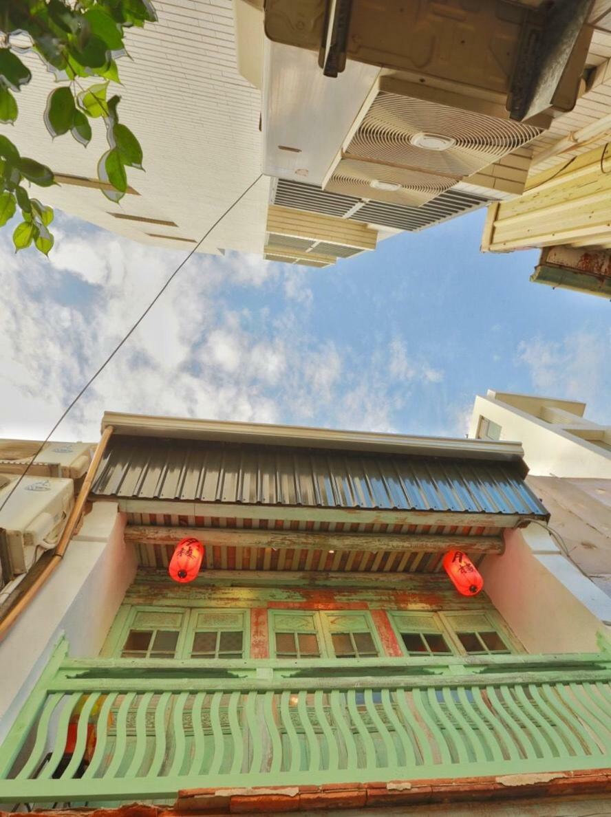 台南赤崁月樓tainan Moon House Inn Exteriör bild